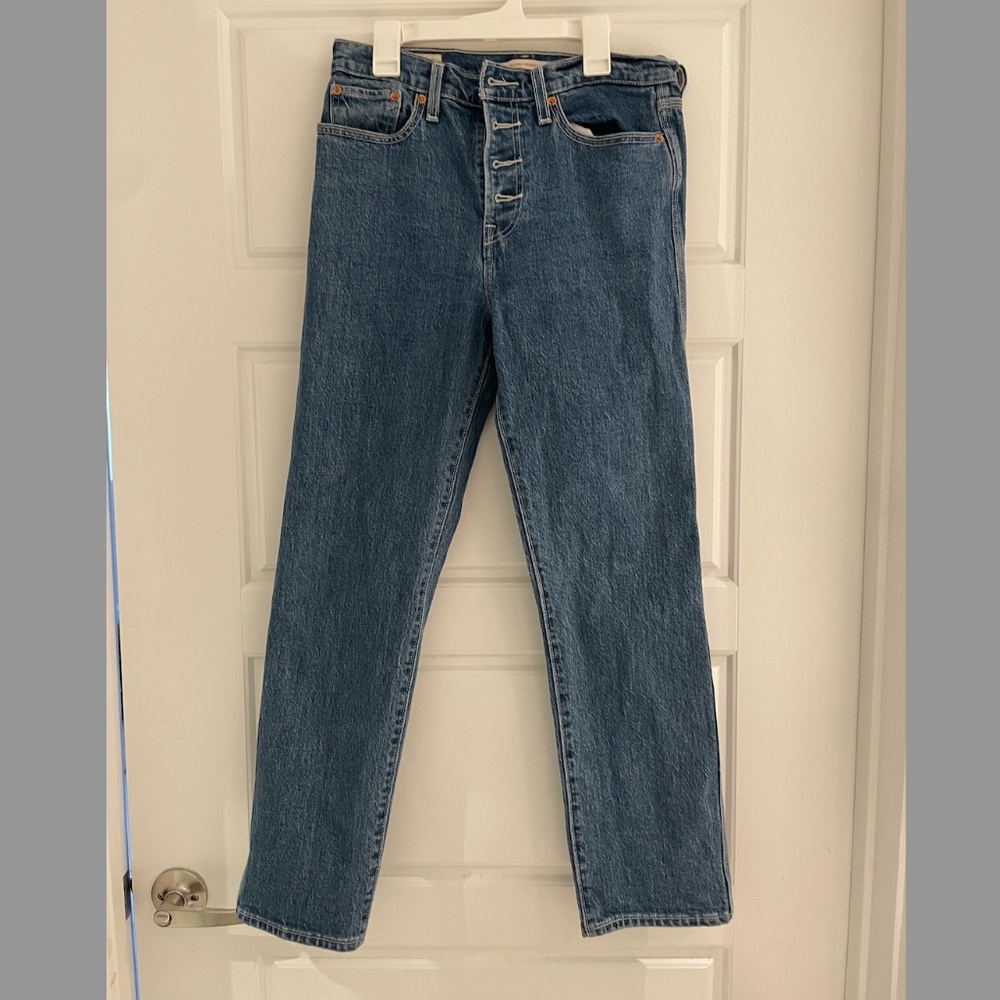 Levi's Wedgie Straight Leg Jeans